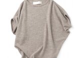 dolman top（beige)の画像