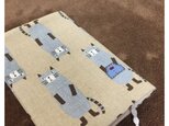 〈再販〉ねこポッケブックカバー（白茶）