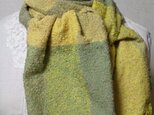 草木染め　シルク100％手織りストール(カーキ×チェック)の画像