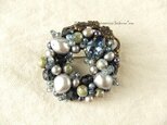 ネイビー&シルバーのブローチ（K0378)