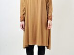 kakukaku tunic（camel)の画像