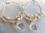 ダブルポイントクリスタルとパールのドロップピアス