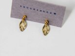 【SALE】きらきら落ち葉ピアス＊ベージュ