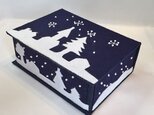 フェルトのブック型小箱「静かな雪の夜の」の画像