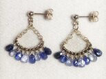 blue sapphire drop pierceの画像