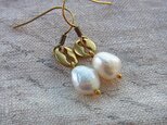 6月誕生石＊淡水パール＊芥子パール＊コーヒービーン＊真鍮ピアス＊no.25