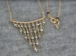 パイライトフリンジネックレス