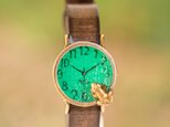 池をのぞく蛙腕時計M エメラルドの画像