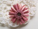 ガーベラのブローチ（ゴールドピンク）