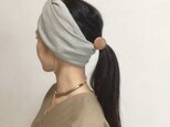 リネンコットンニットの二重巻きヘアバンド スモーキーグリーン　の画像