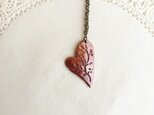 緋銅のボタニカルハートネックレス
