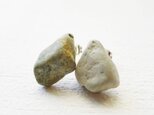 海の石ピアス < sea stone 海の石 > 3の画像