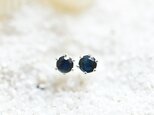 カリスマ性、勝利運、金運などを高める ブルーサファイアの スタッドピアス 4mm 9月誕生石