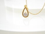 Drop Zirconia Necklace