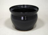 黒釉　丸壺植木鉢の画像