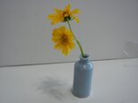 ミニ一輪挿し　青磁しのぎ瓶の画像