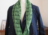 ベルギーリネンの手編みスヌード＜グリーン＞の画像