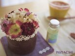 ボルドー色のポプリポットの画像
