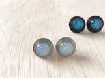 KYOTO OPAL　イヤリング《胡粉青》　シルバーの画像