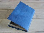 ロウ引き和紙のブックカバー（藍染）の画像