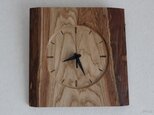 栗の木の独特の木目を生かしたインテリア掛け時計【電波時計】の画像