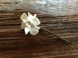 革花のヘアピン(ビーズ) 白