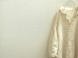 小さな襟のシャツ＊オフホワイト
