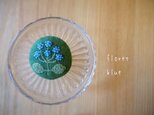 floret broche blueの画像