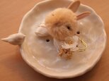 【再販】ふんわりブローチ＊うさぎの秘密の宝物