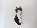 再販:七宝焼きブローチ 白黒ねこの画像