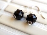 ブラックトルマリンの1粒ピアス