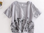 (再販)コットンとシルク生地　花柄プリント ゆったり　半袖ブラウス　グレー
