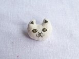 にゃんこのブローチ