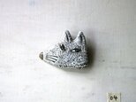 白おおかみのブローチ04(white wolf broach)の画像