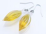 ガラスの実ピアス (Opal Yellow)の画像