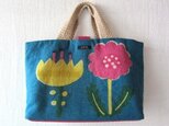 【SALE】型染めバッグ「チューリップとデージー」の画像