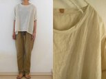 アイボリーベージュ 薄地天日干しリネン ゆるり半袖プルの画像