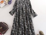 f057（再販3）綿麻プリント　ゆったりワンピース