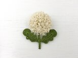 flower brooch A - オフホワイトの画像