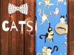 8対応★手帳型iPhoneケース　CATS brownの画像