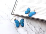 エメラルドブルーの蝶々 ピアス / イヤリングの画像