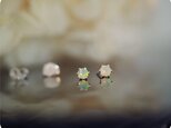 エチオピア ベビーウォーターオパール  スタッドピアス　3ｍｍ