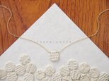 シロインカ -shiroinka- porcelain pebble necklaceの画像