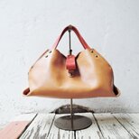 持ちやすいサイズでたっぷり入る！2wayハンドバッグ ベージュ【OR306】