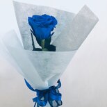 【プリザーブドフラワー／青い薔薇の祝福一輪ラッピング】の画像