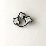 monolog 花のワルツブローチ WHITEの画像