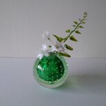 color globe 花入れ　緑の画像