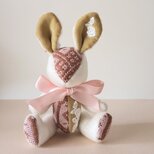 こぎん刺しのウサギS 総刺しこぎんウサギ クラシカルスイート（白）