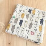 スナップ付　ハンカチみたいなサニタリーポーチ ＜洗濯ねこ＞