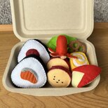 おままごと・セット【おにぎり弁当】の画像